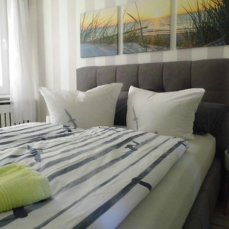 Ferienwohnung Seerose Neppermin Exteriör bild